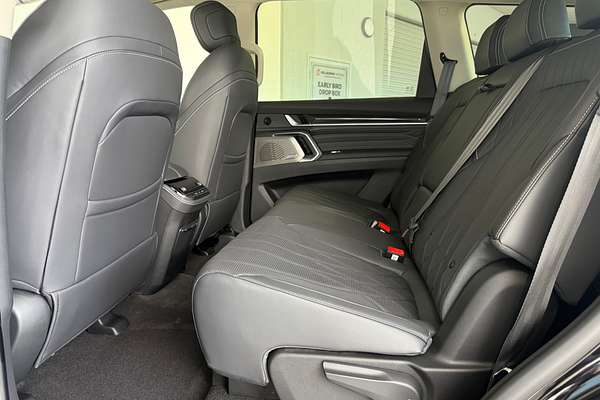 2025 LDV D90 Executive SV9A