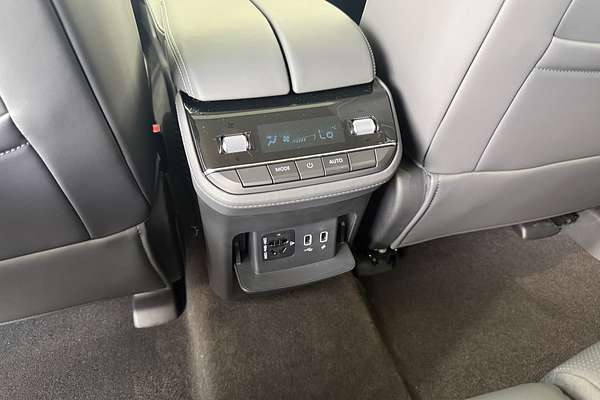 2025 LDV D90 Executive SV9A