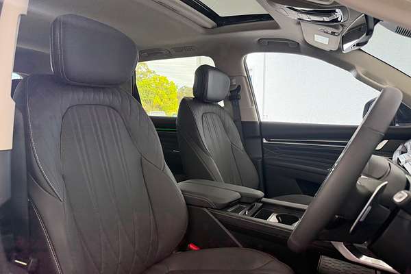 2025 LDV D90 Executive SV9A