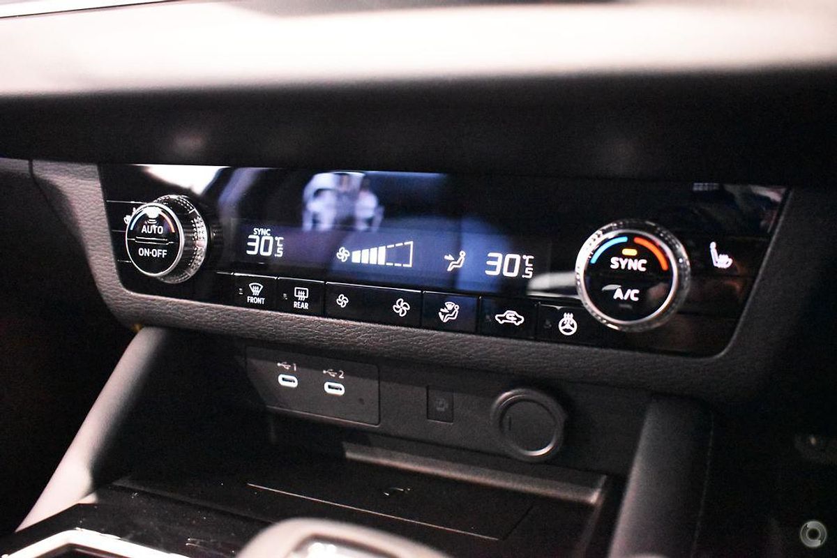 2025 Mitsubishi Outlander Aspire ZM