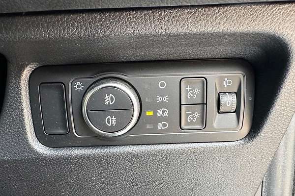 2024 Ford Everest Ambiente 2.0L