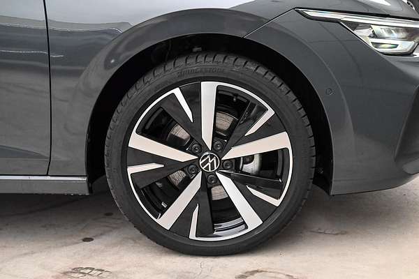 2025 Volkswagen Golf 110TSI Style 8.5