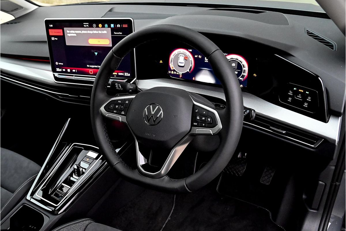 2025 Volkswagen Golf 110TSI Style 8.5
