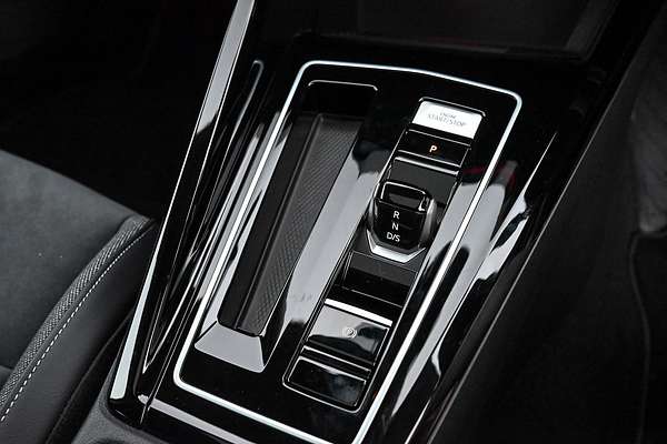 2025 Volkswagen Golf 110TSI Style 8.5