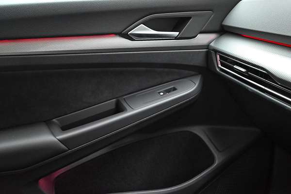 2025 Volkswagen Golf 110TSI Style 8.5
