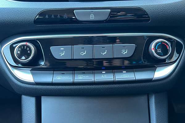 2023 Hyundai i30 Elite PD.V4