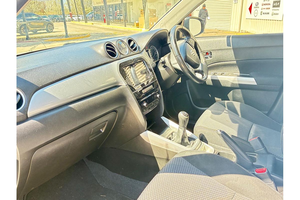 2015 Suzuki Vitara RT-S LY