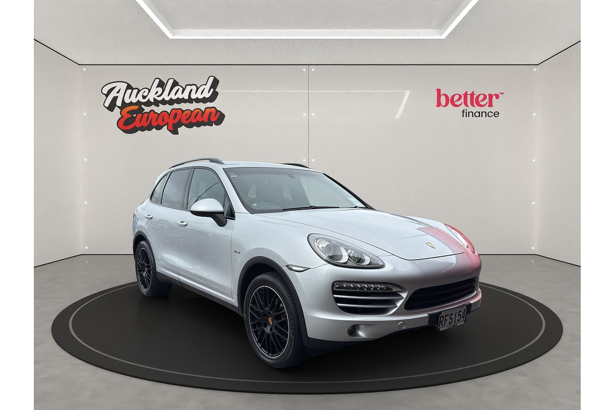 2013 Porsche Cayenne 4 DOOR SUV