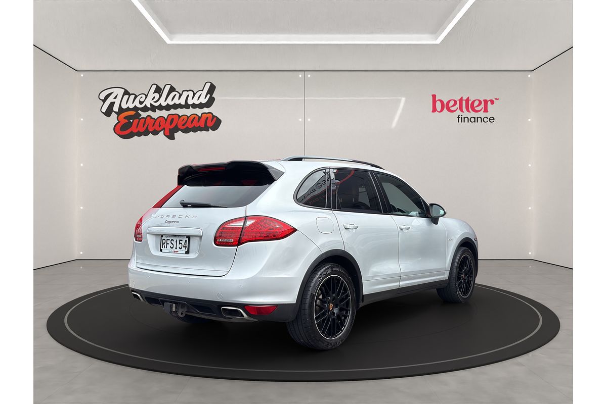 2013 Porsche Cayenne 4 DOOR SUV