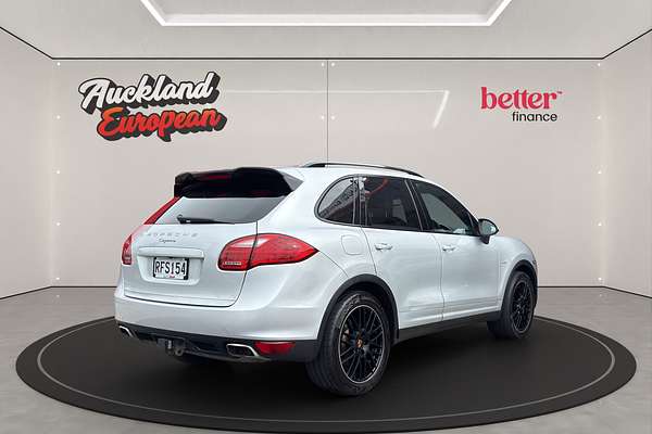 2013 Porsche Cayenne 4 DOOR SUV
