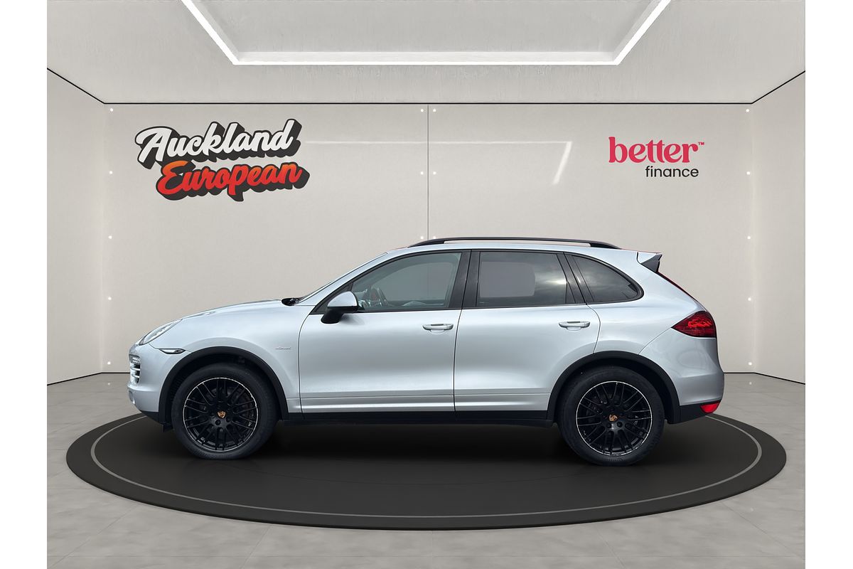 2013 Porsche Cayenne 4 DOOR SUV