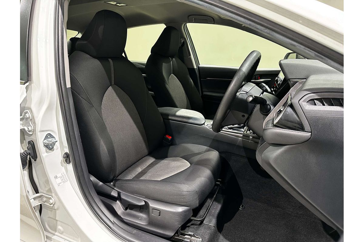 2021 Toyota Camry Ascent AXVH70R