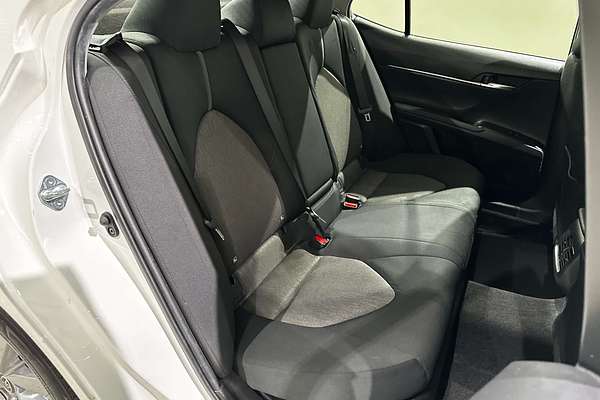 2021 Toyota Camry Ascent AXVH70R