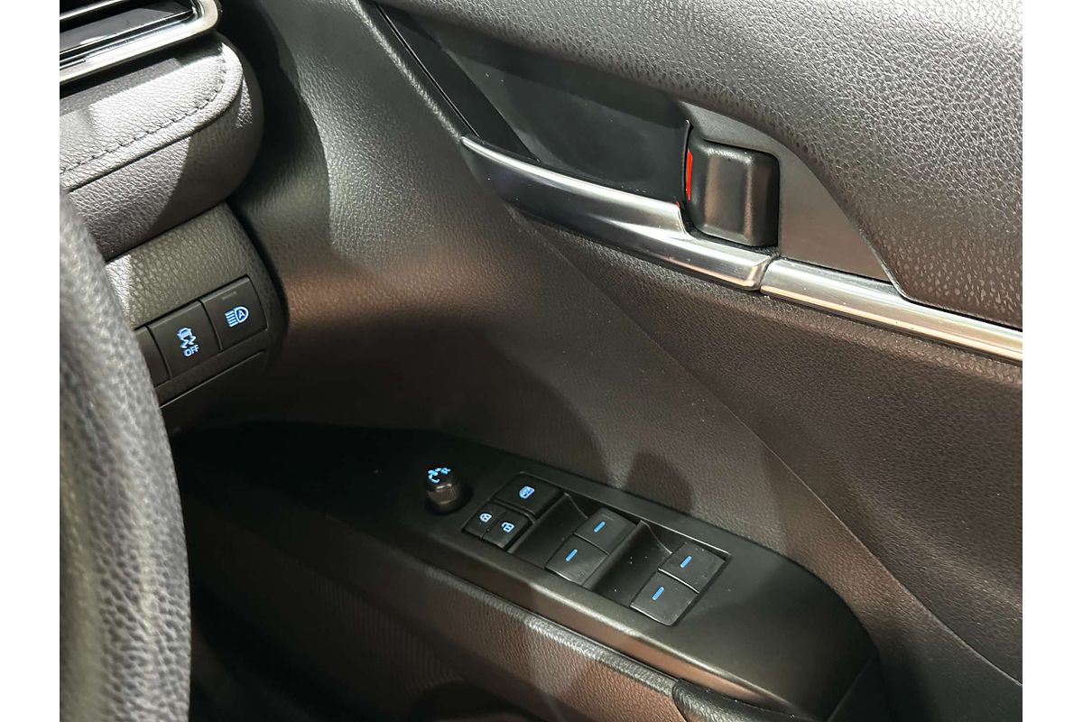 2021 Toyota Camry Ascent AXVH70R