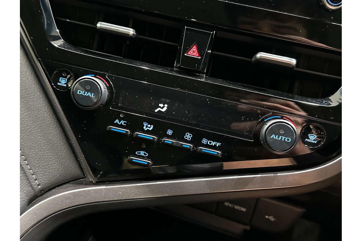 2021 Toyota Camry Ascent AXVH70R