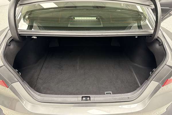 2024 Toyota Camry Ascent AXVH70R