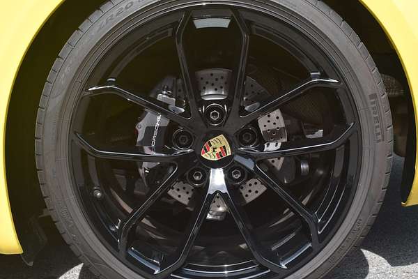 2024 Porsche 718 Cayman Style Edition 982