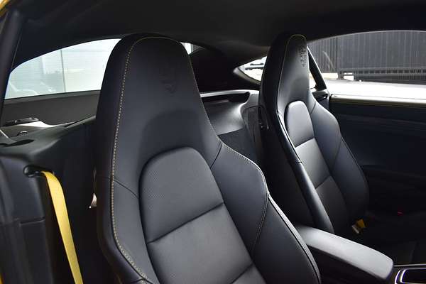 2024 Porsche 718 Cayman Style Edition 982