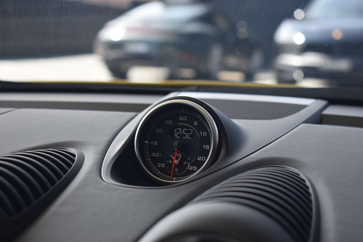2024 Porsche 718 Cayman Style Edition 982