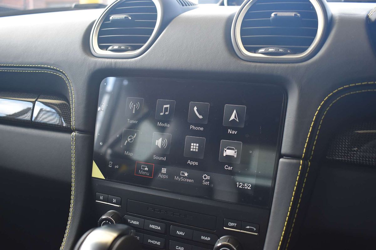 2024 Porsche 718 Cayman Style Edition 982