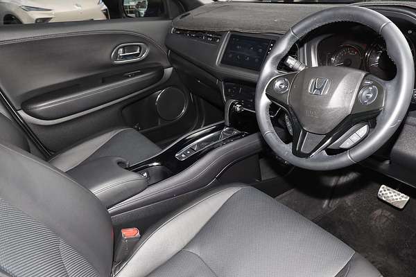 2021 Honda HR-V RS