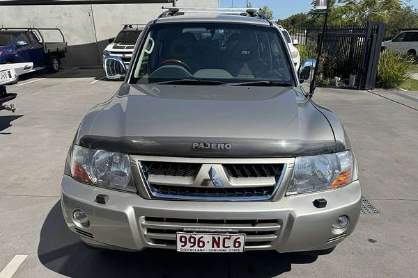 2004 Mitsubishi Pajero Exceed NP