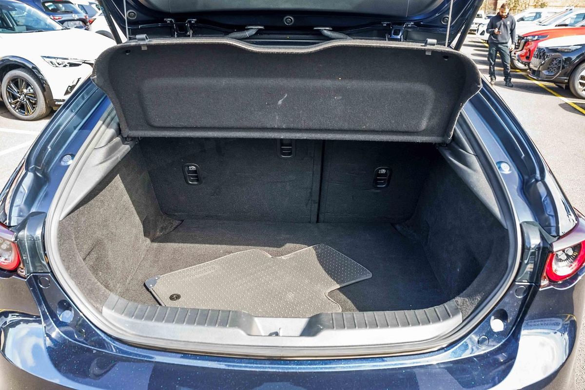 2020 Mazda 3 G20 Touring BP Series