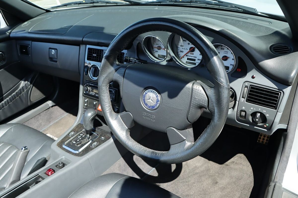 2002 Mercedes-Benz SLK-Class SLK32 AMG R170
