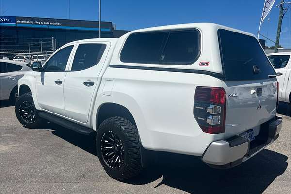 2018 Mitsubishi Triton GLX MR 4X4