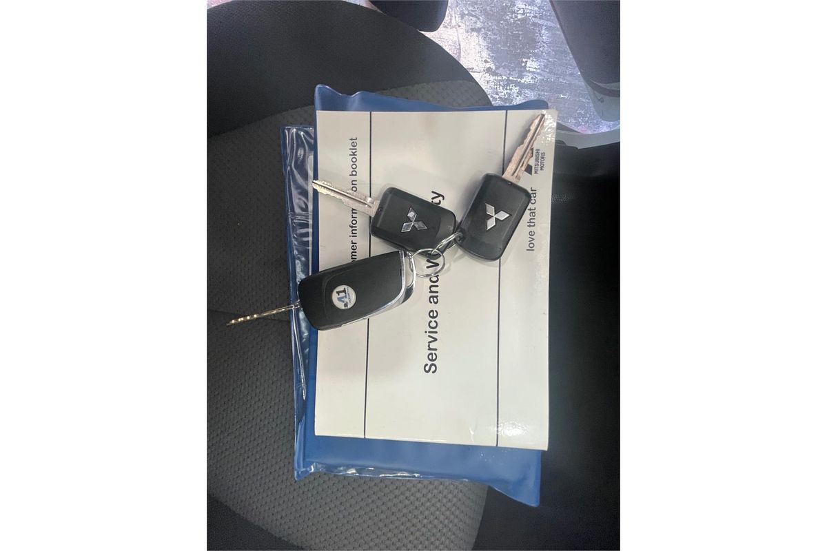 2018 Mitsubishi Triton GLX MR 4X4