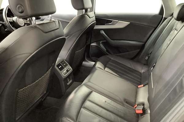 2015 Audi A4 sport B9