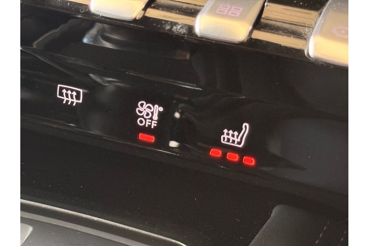 2021 Peugeot 508 GT R8