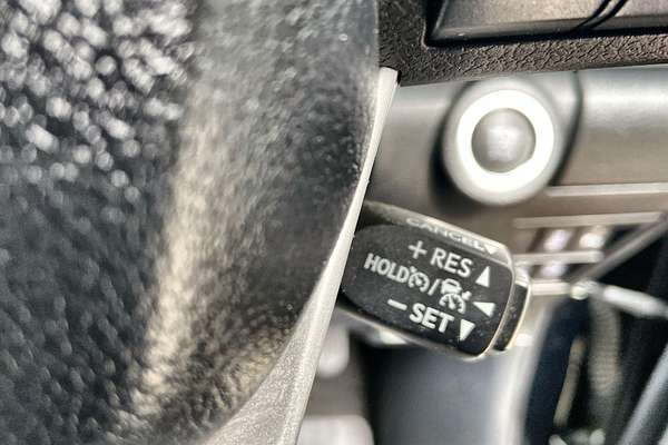 2023 Toyota Hilux SR5 GUN126R 4X4