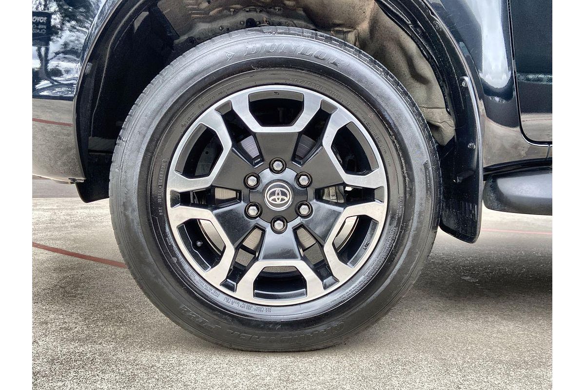 2023 Toyota Hilux SR5 GUN126R 4X4
