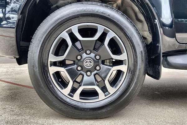 2023 Toyota Hilux SR5 GUN126R 4X4