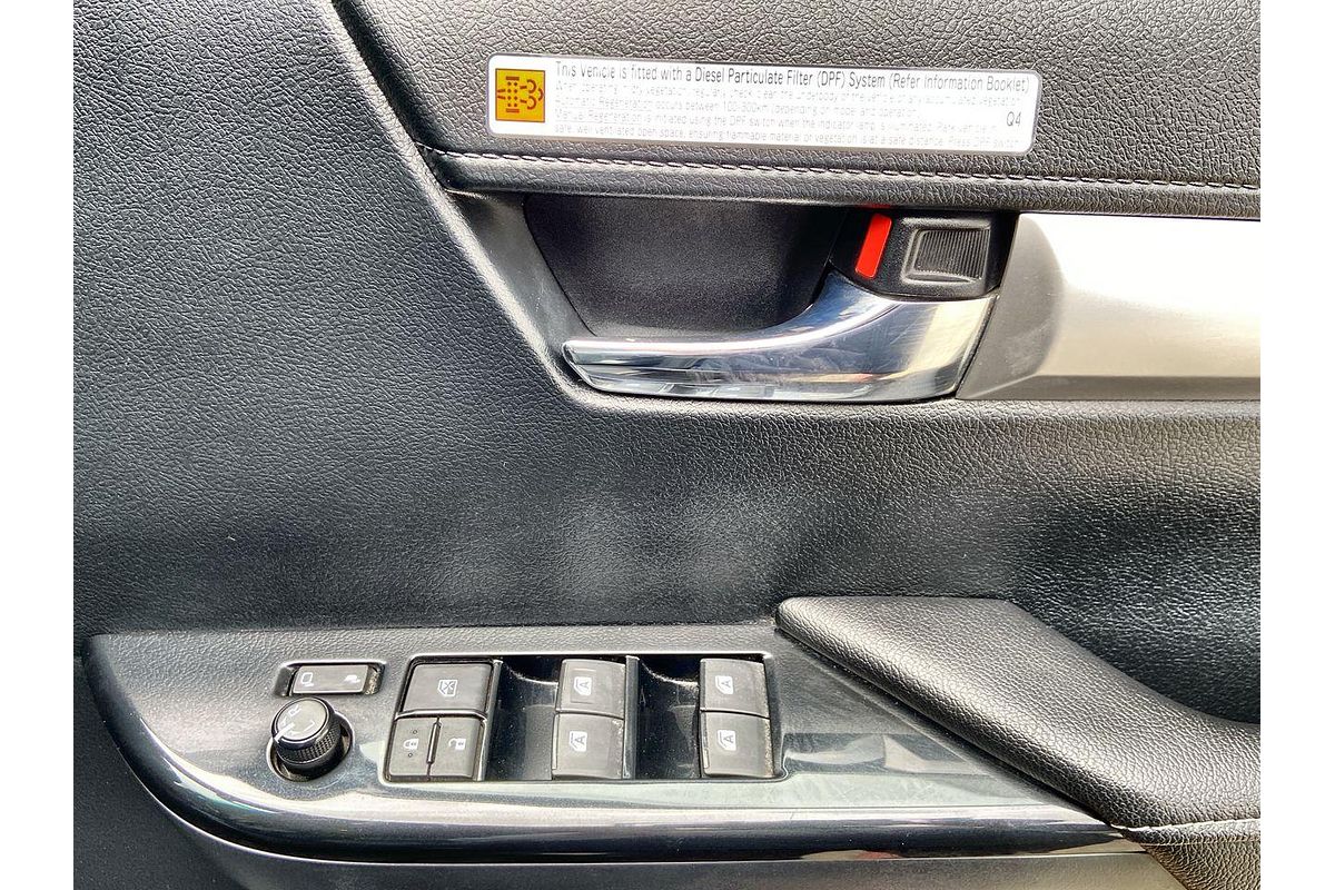 2023 Toyota Hilux SR5 GUN126R 4X4
