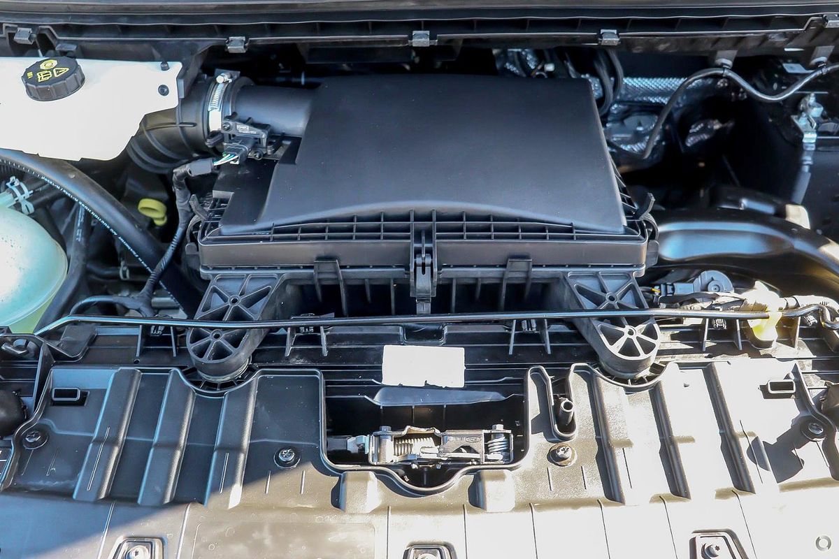 2025 Ford Tourneo Titanium X AV SWB