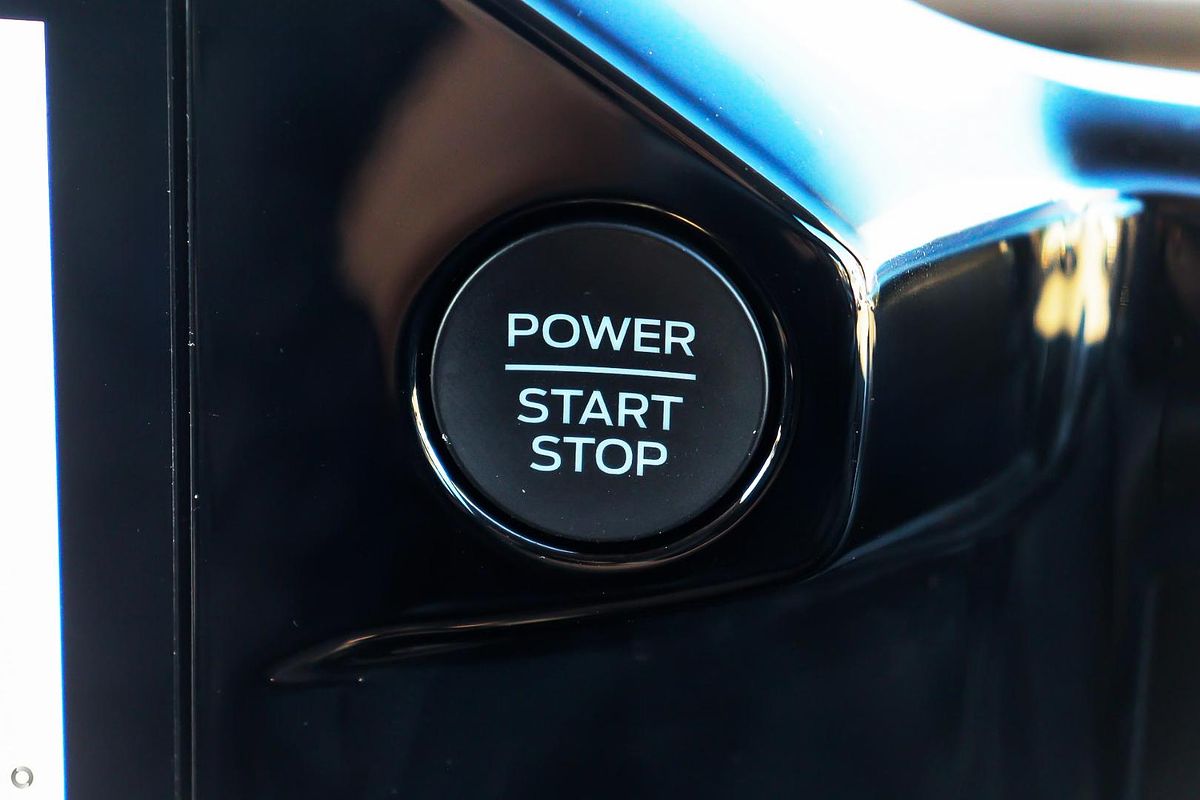 2025 Ford Tourneo Titanium X AV SWB