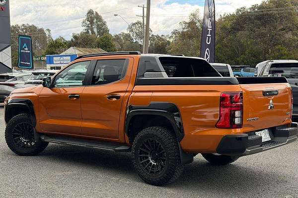 2025 Mitsubishi Triton GSR MV 4X4
