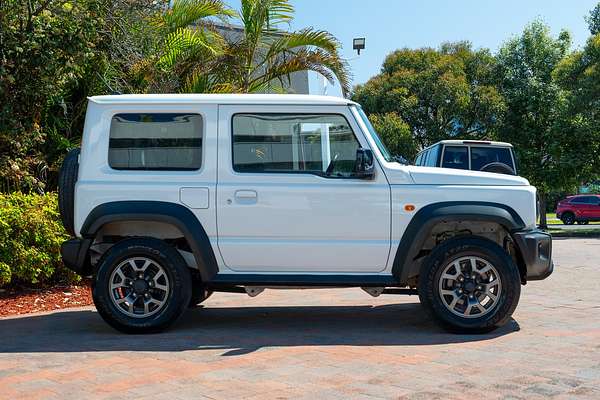2022 Suzuki Jimny GJ