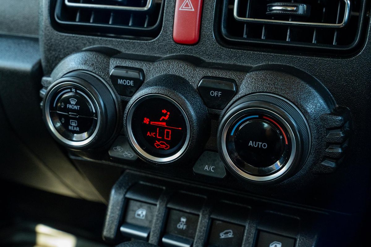 2022 Suzuki Jimny GJ