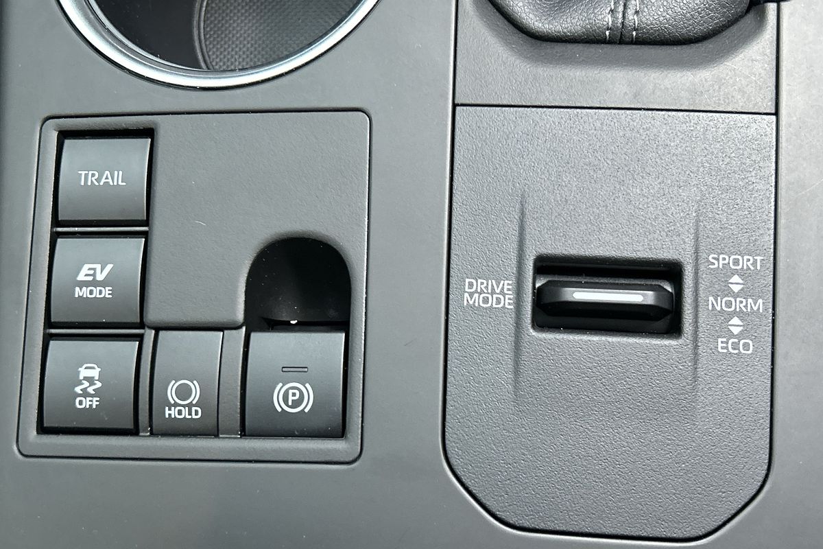 2024 Toyota Kluger GX AXUH78R