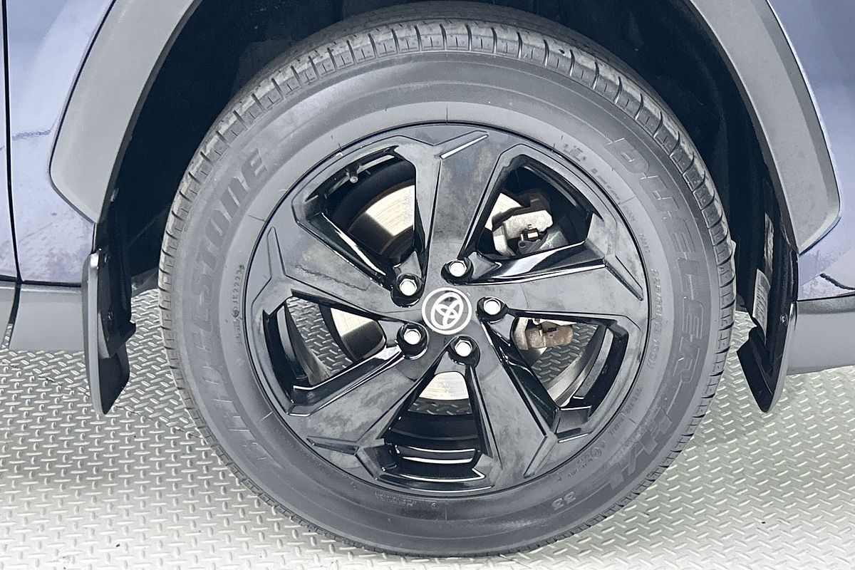 2020 Toyota RAV4 Cruiser AXAH52R