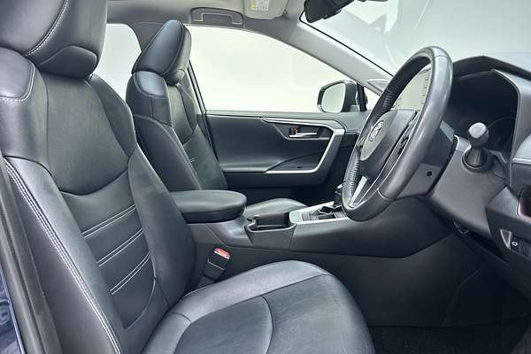 2020 Toyota RAV4 Cruiser AXAH52R