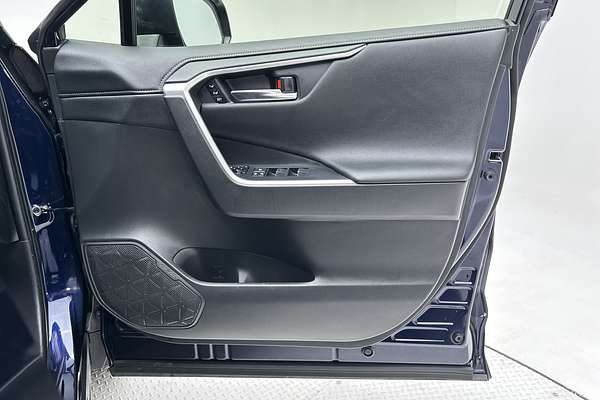 2020 Toyota RAV4 Cruiser AXAH52R
