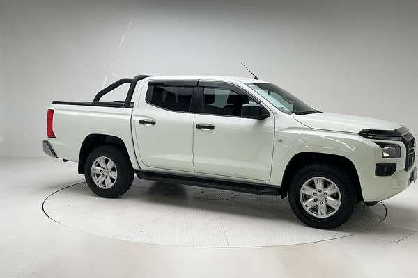 2024 Mitsubishi Triton GLX+ MV 4X4
