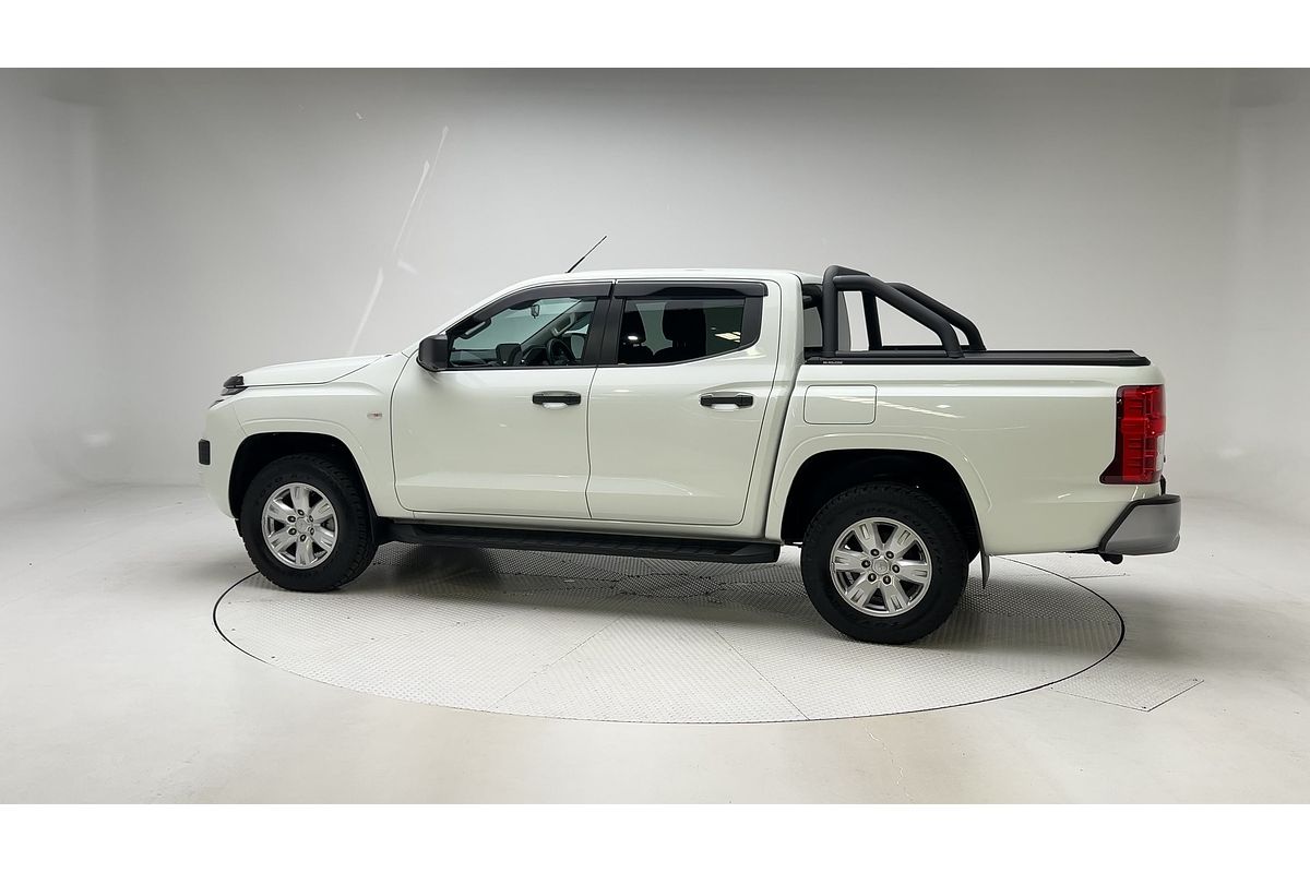 2024 Mitsubishi Triton GLX+ MV 4X4
