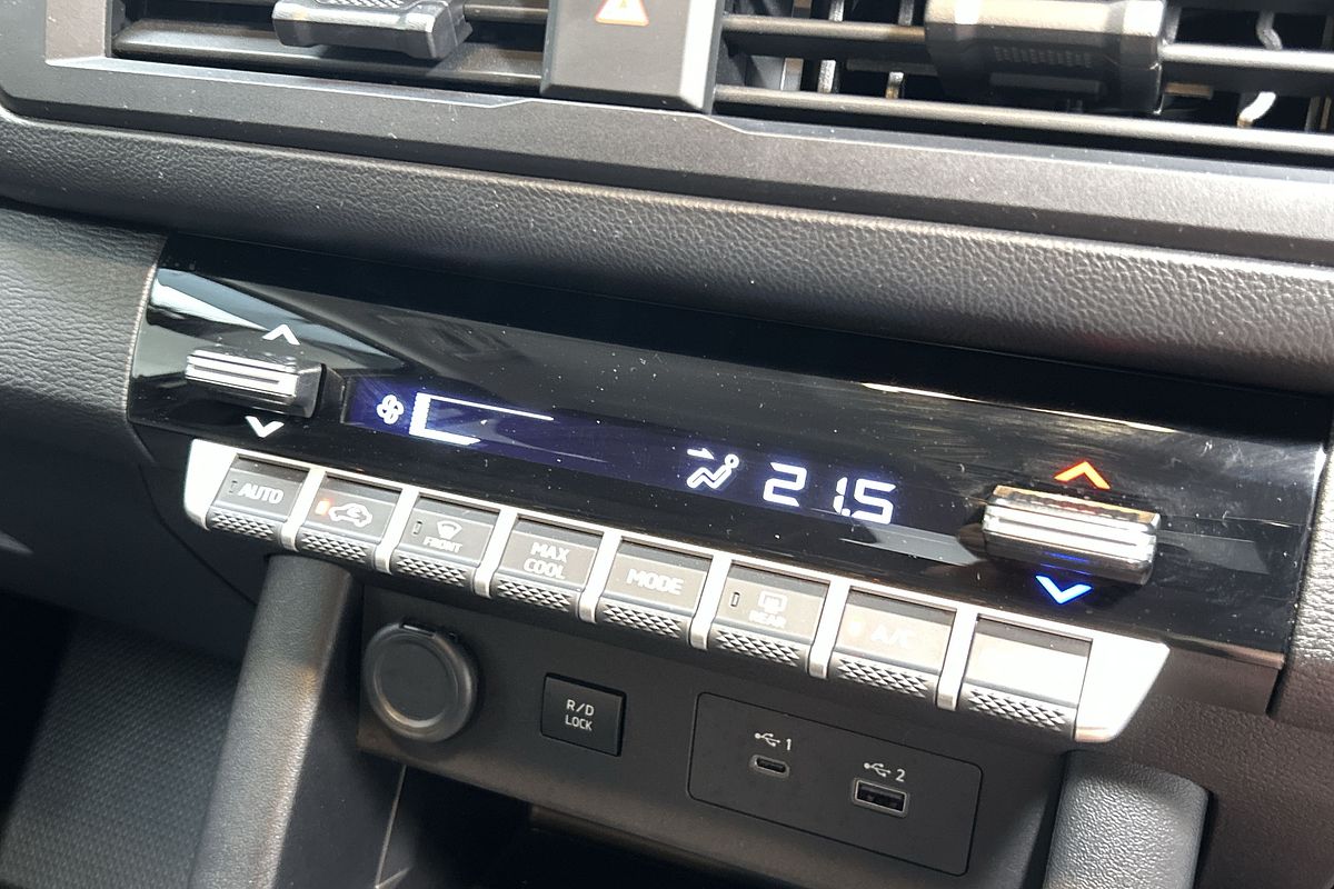 2024 Mitsubishi Triton GLX+ MV 4X4