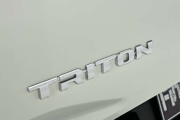 2024 Mitsubishi Triton GLX+ MV 4X4
