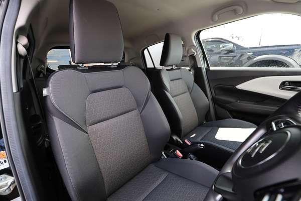 2024 Suzuki Swift Hybrid Plus UZ